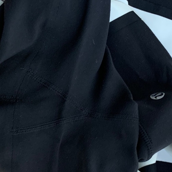 Lululemon Wunder Under crop leggings size 4 - Picture 6 of 6